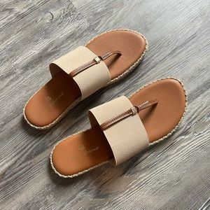 Tommy Bahama sandal